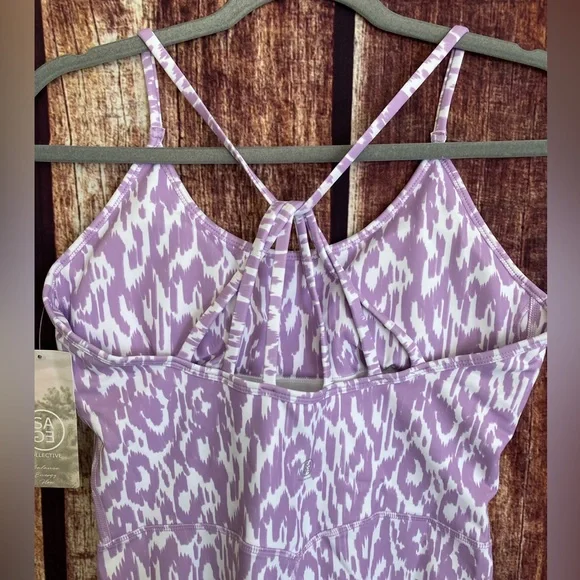SAGE Collective | NWT Women’s Athletic Romper - Picture 5 of 9